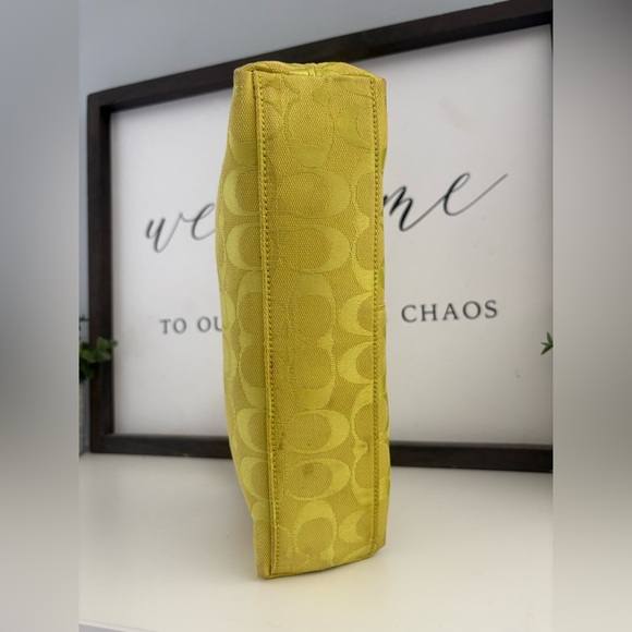💛💚COACH 6371 Y2K Lime East-West Hampton Signature Demi Soho Baguette💚💛 - Picture 12 of 16